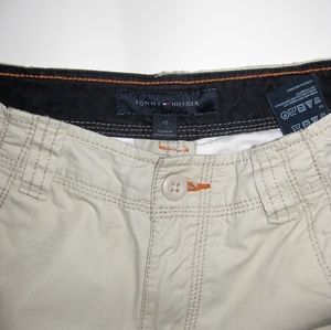 Women Tommy Hilfiger pants Size 10